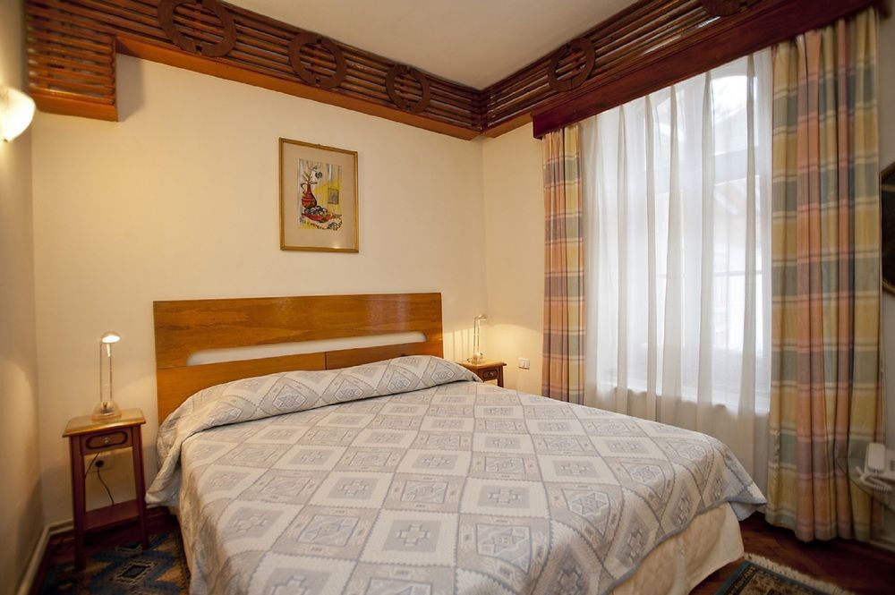 Vila Camelia Sinaia Ngoại thất bức ảnh